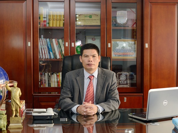 金年会|jinnianhui董事长-黄日荣